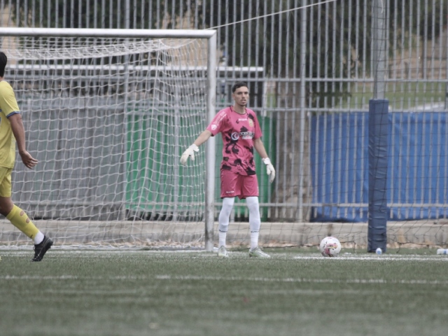 הצטיין נגד העולה ללאומית. רודיק (איציק שטינוורצל)